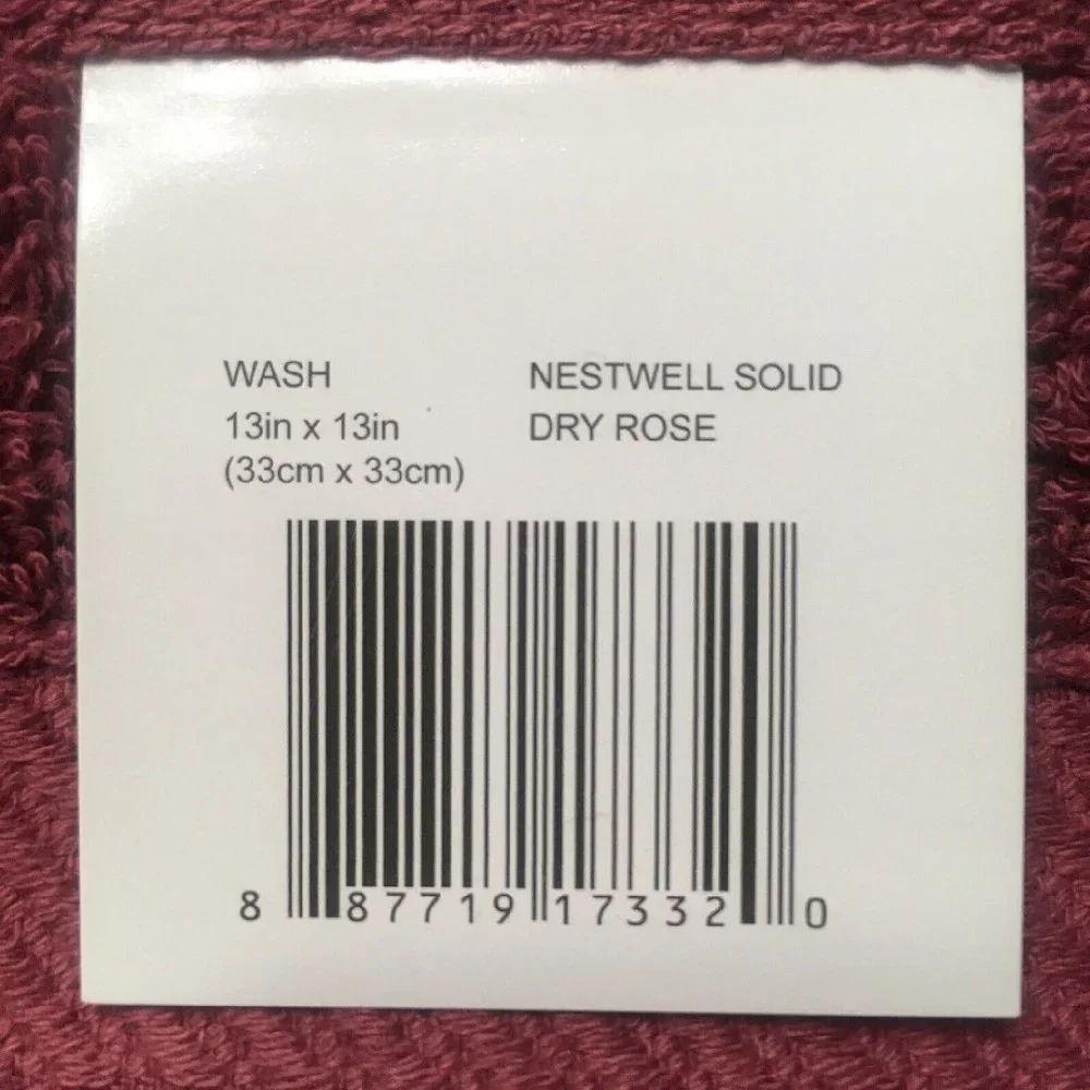 one brand new Nestwell™ Hygro 100% Cotton 13